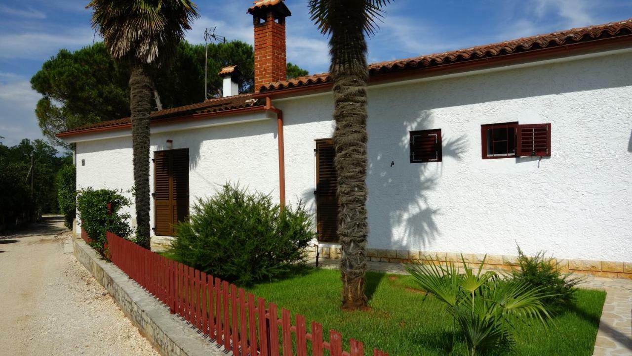 Appartement Stancija Vergotini à Poreč Extérieur photo