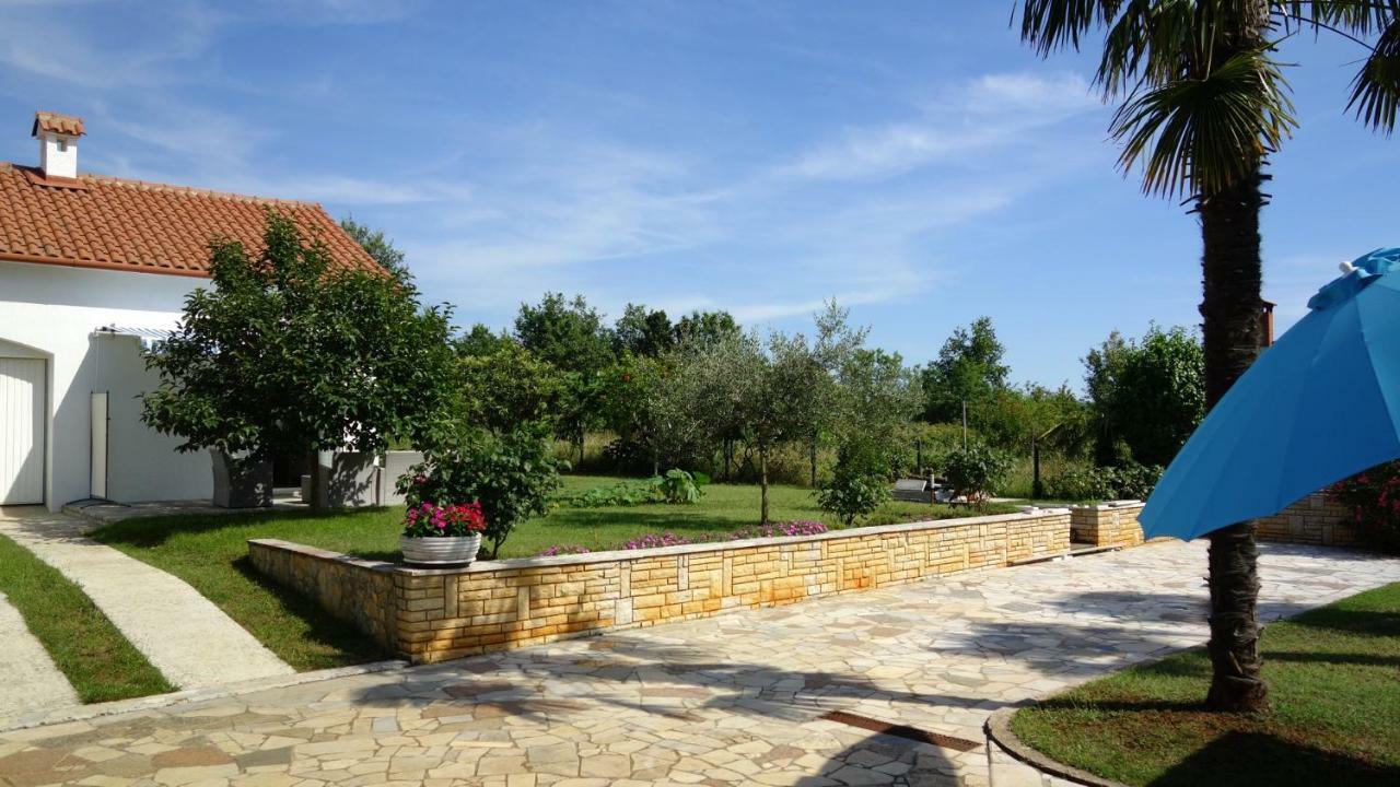 Appartement Stancija Vergotini à Poreč Extérieur photo